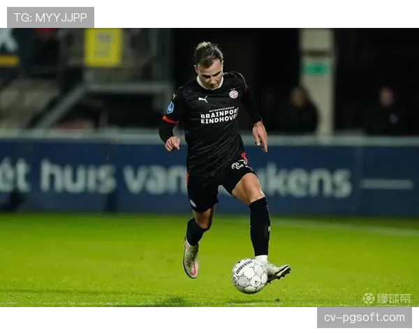 荷甲:埃因霍温提前四轮夺冠,结束阿贾克斯五年统治